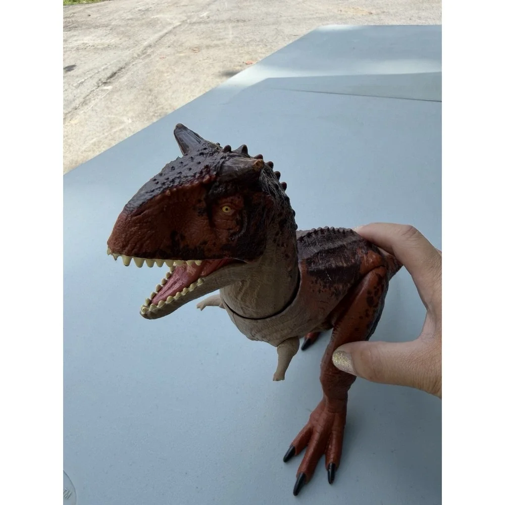 Jurassic World Dinosaur - Carnosaurus Toy